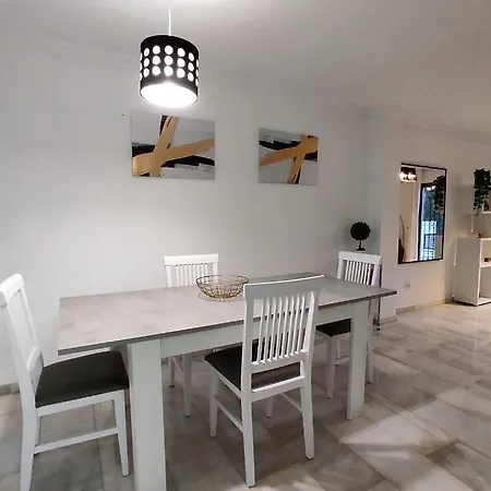 Helsinki Chalet Adosado Сasa de vacaciones Benalmádena