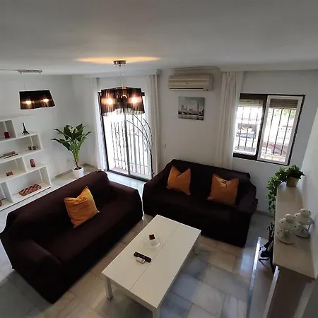 Helsinki Chalet Adosado Hébergement de vacances Benalmádena